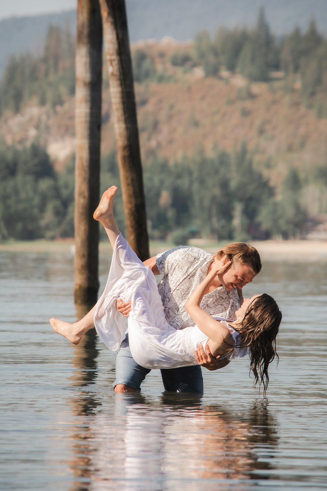 Engagements & Couples — photograph 6