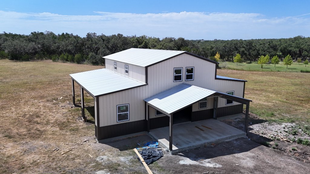 Completed Rough Country metal building installed by an authorized dealer in Texas