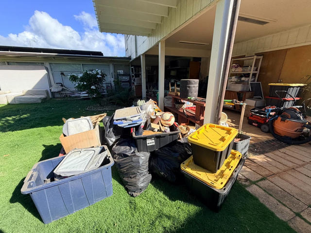 Kahala estate cleanout junk removal — photo 1