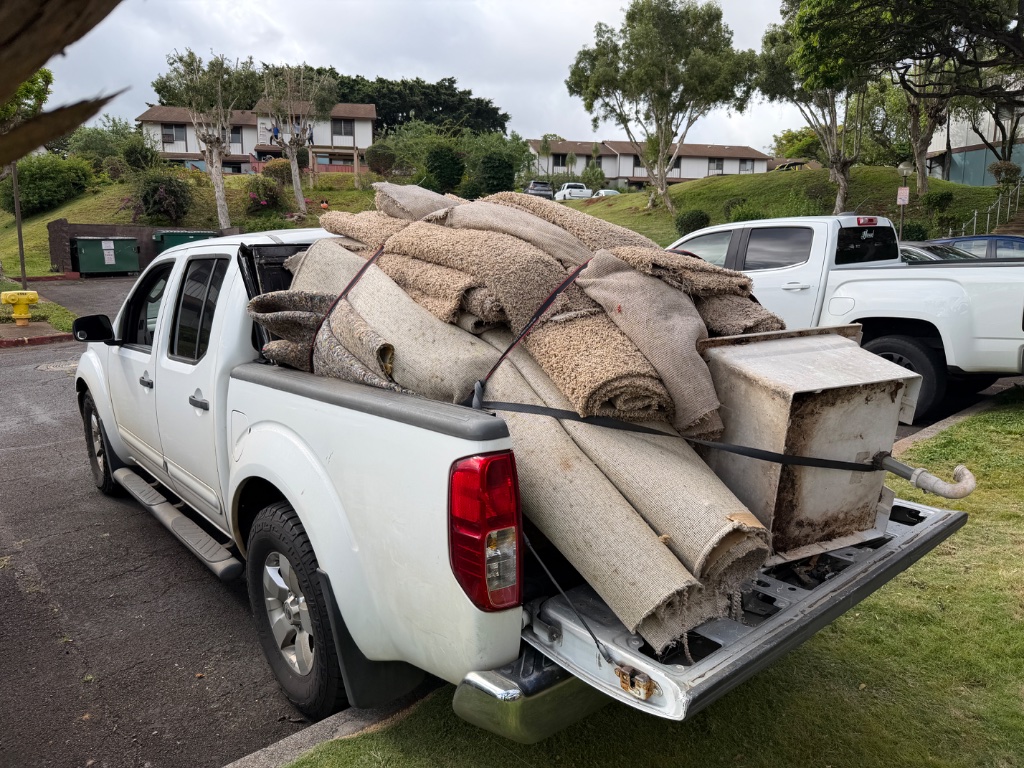 Junk Removal service on Oahu — Kaimana Cleanup