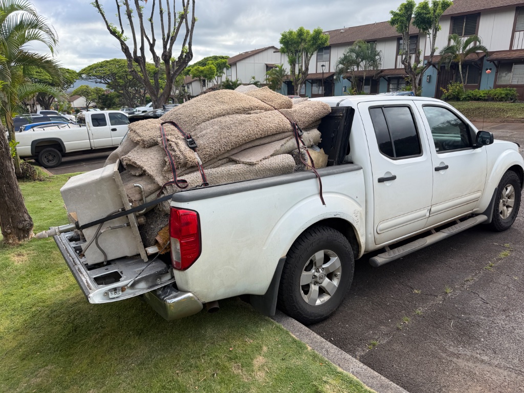 Garage Cleanouts service on Oahu — Kaimana Cleanup