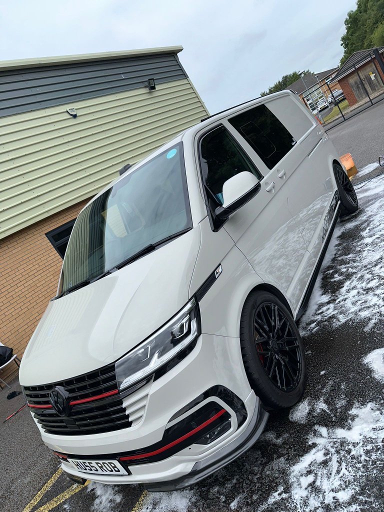 VW Transporter side