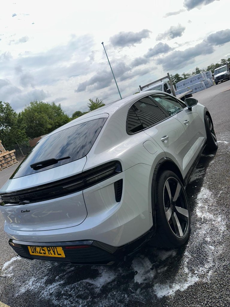 Porsche Macan EV side angle