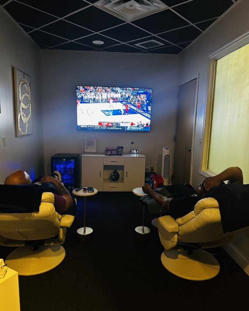Clients receiving IV therapy in our luxury wellness studio – Radiant Health