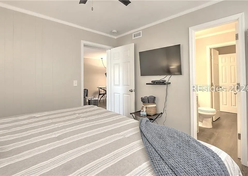 King Bedroom