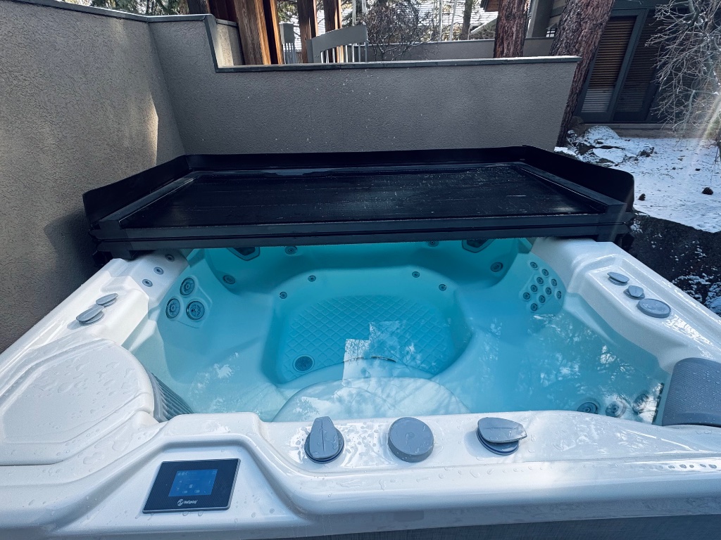 Spa serviced in winter
