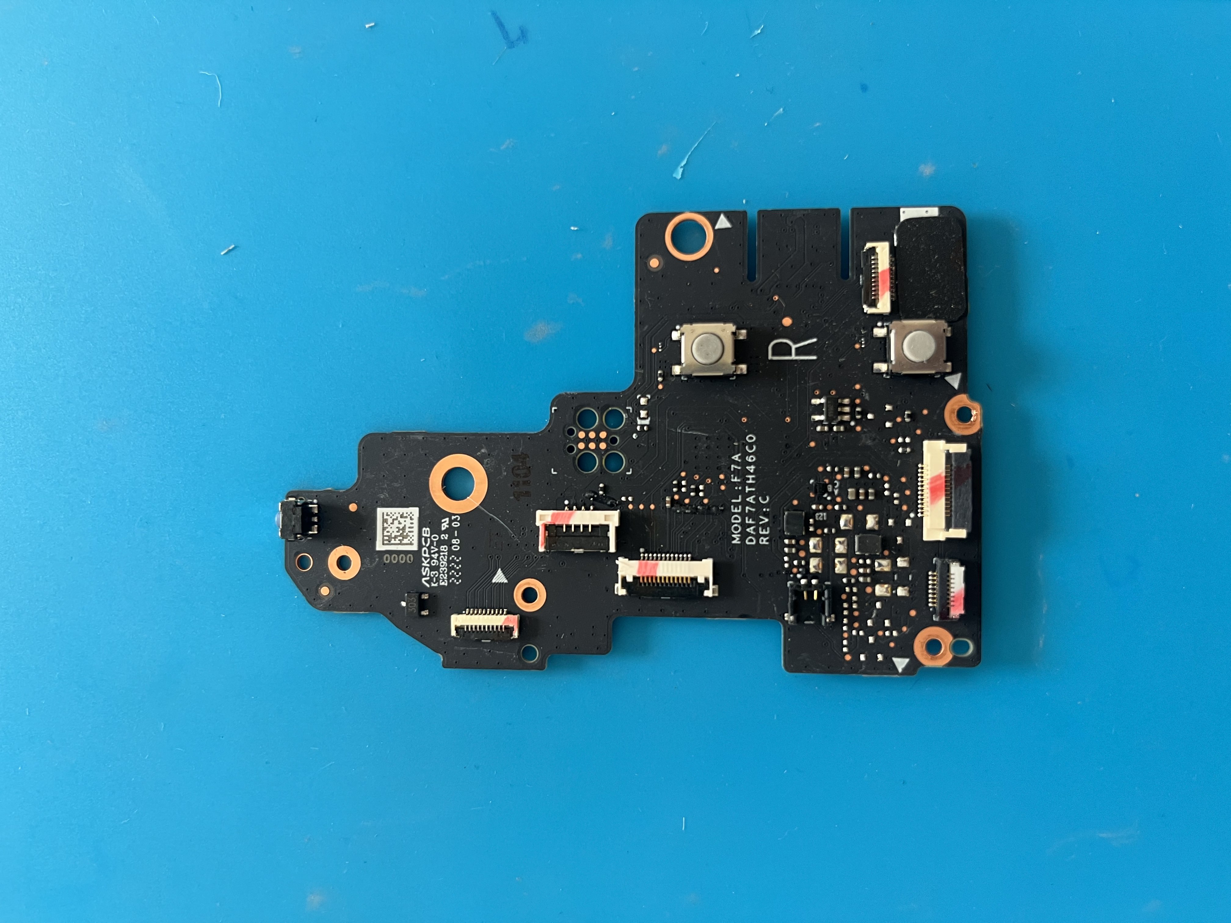 Steam Deck LCD Right Button Board DAF7ATH46C0 REV: C