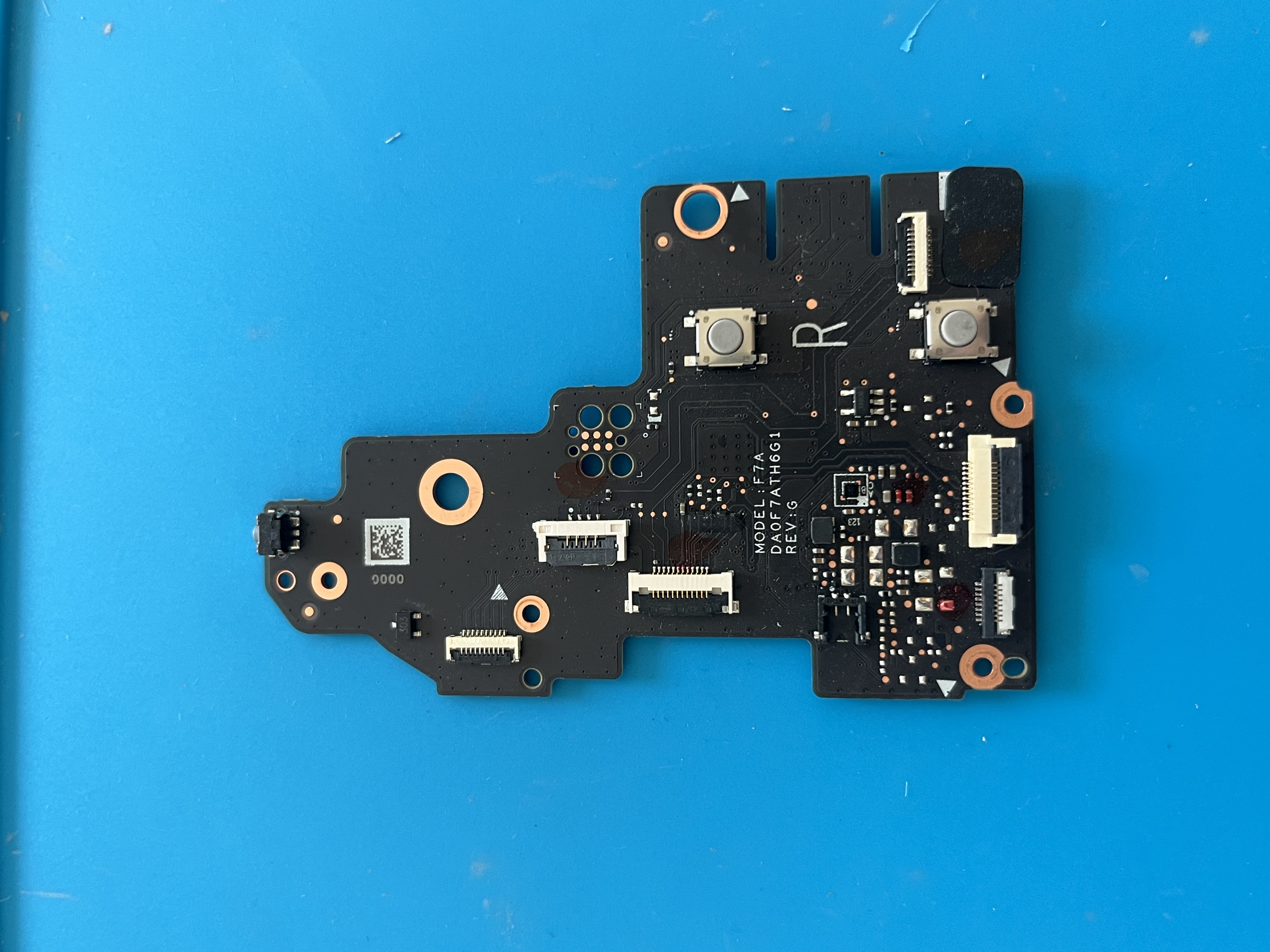 Steam Deck LCD Right Button Board DA0F7ATH6G1 REV: G