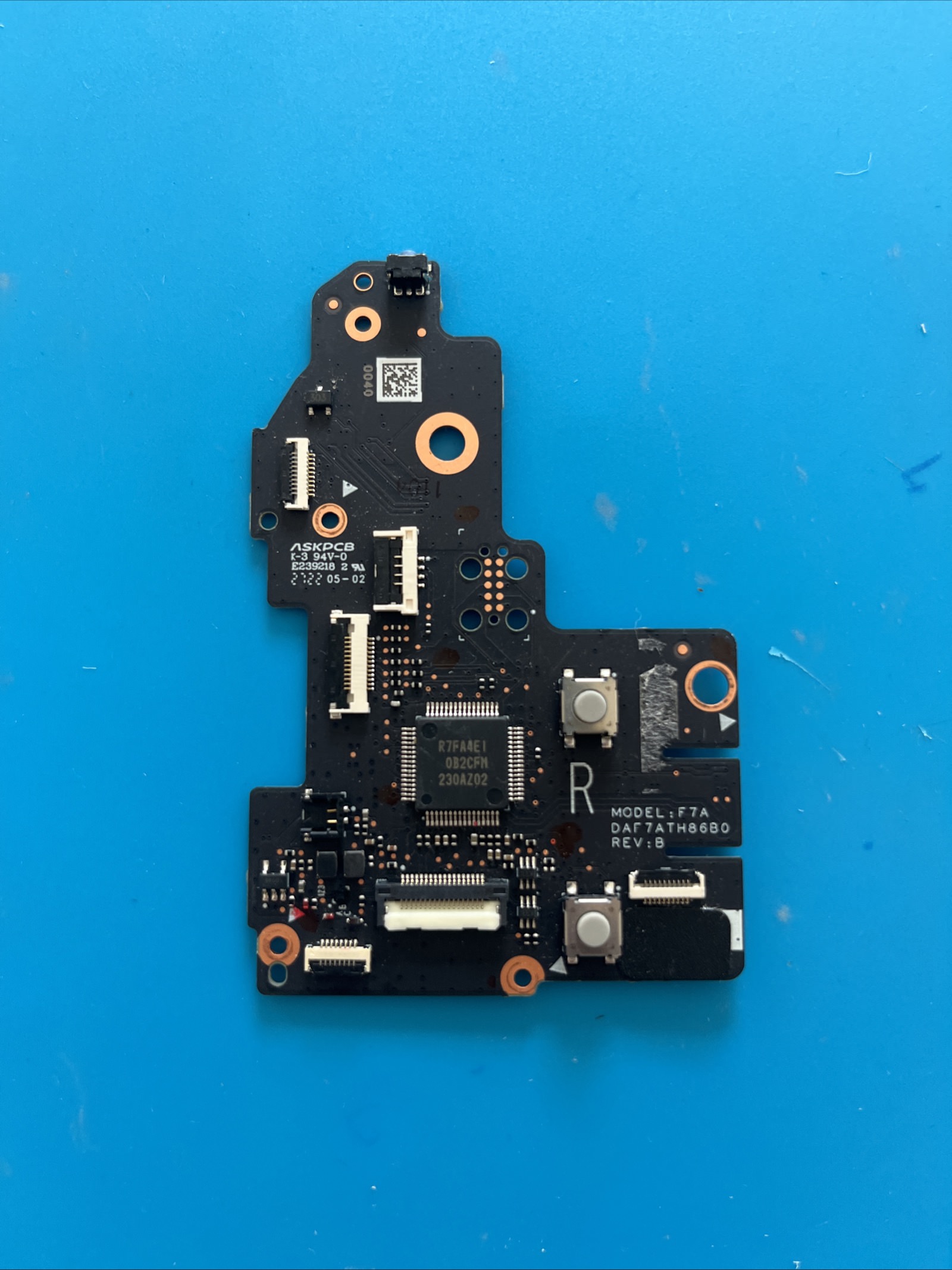 Steam Deck LCD Right Button Board DAF7ATH86B0 REV: B