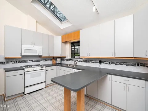 Kitchen Remodel, Durham, NC - Before renovation