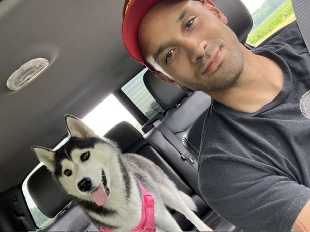 Rosé and Tor selfie in the car