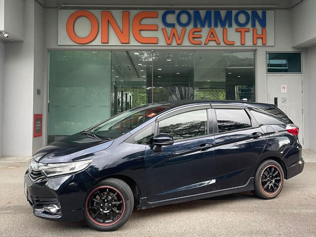 Honda HONDA SHUTTLE 1.5A rental in Singapore