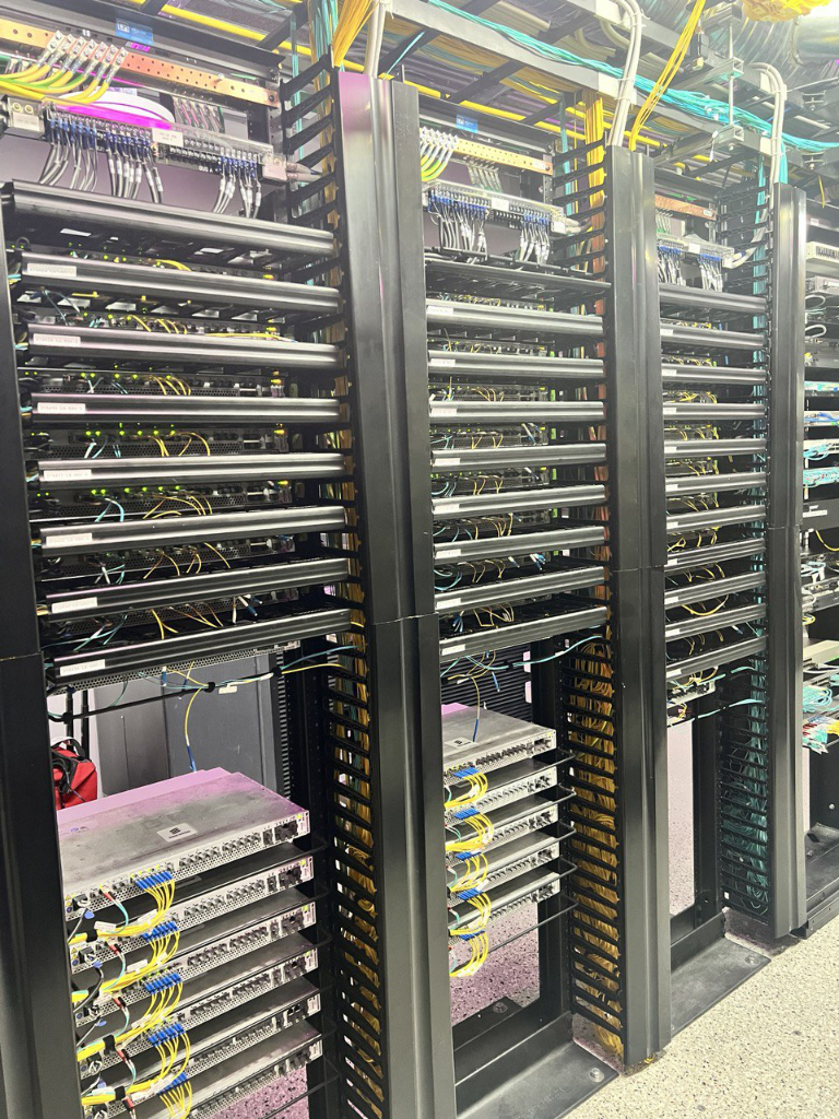 WIFI 6 FIBER TO THE EDGE