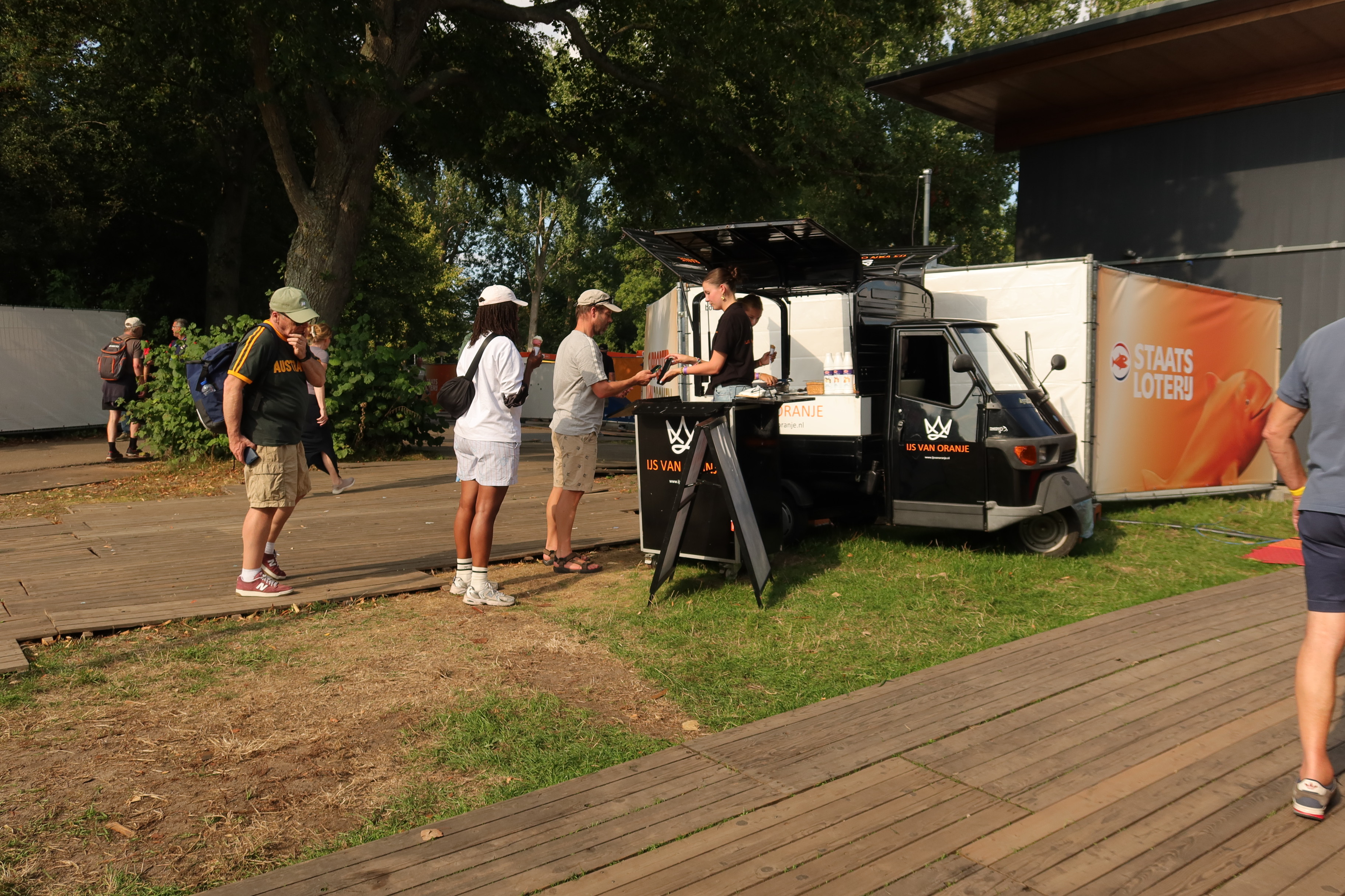Team IJs van Oranje op locatie