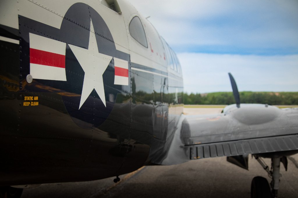 Beechcraft Queen Air photo 4