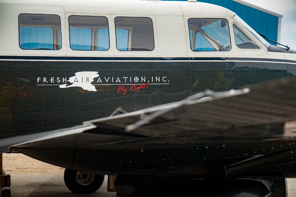 Beechcraft Queen Air photo 2