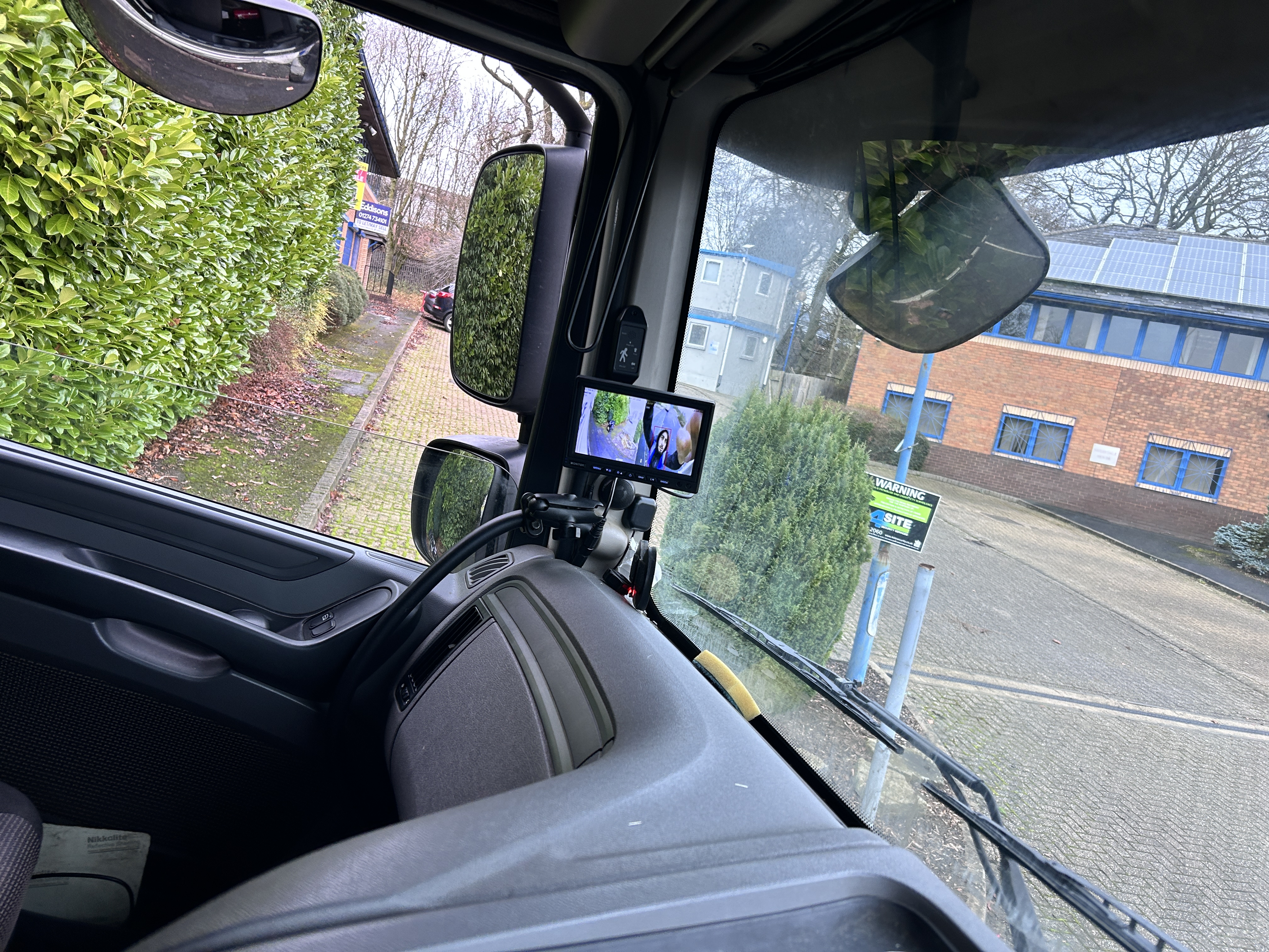 DAF HGV DVS driver warning equipment installation