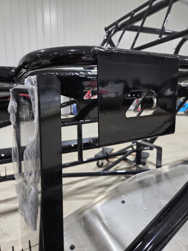 Laser-cut DP chassis bracket detail