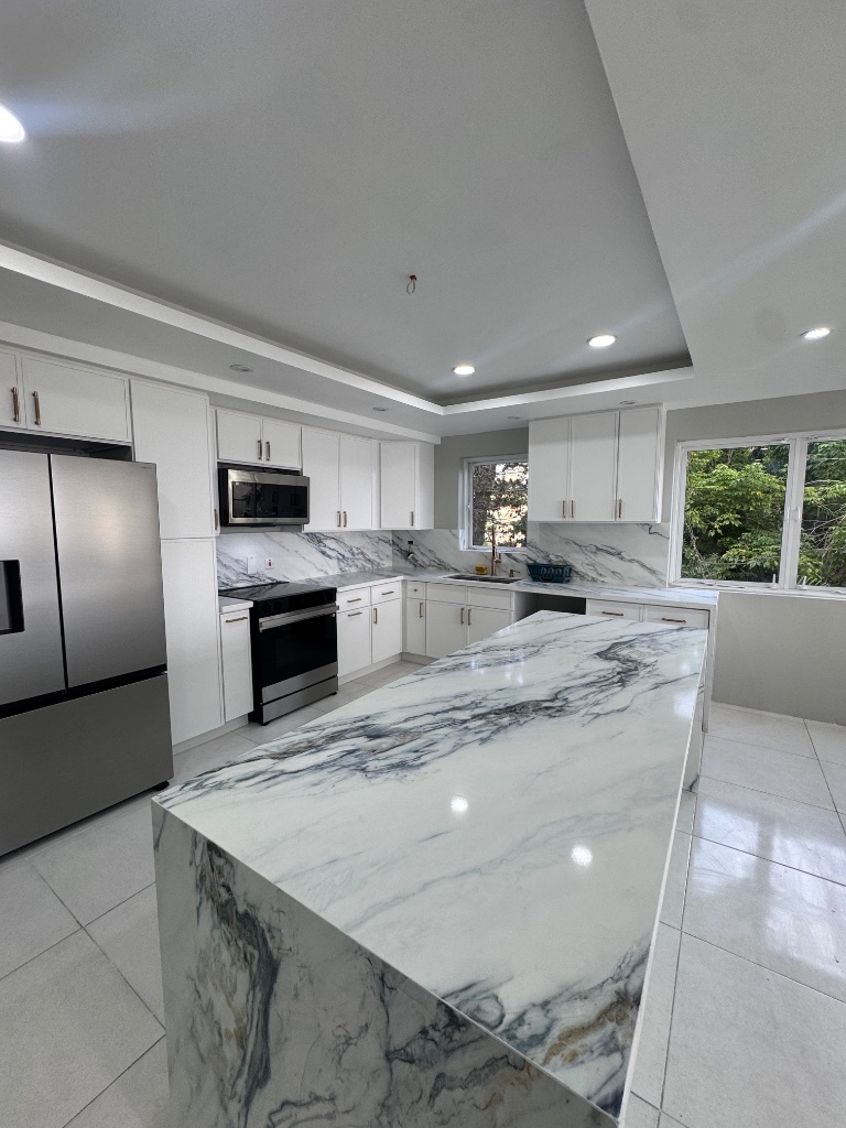 Modern Marble Kitchen