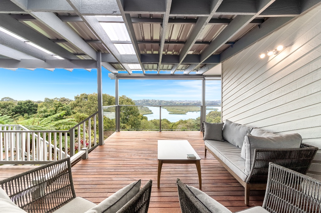 Linda, Bilambil Heights, NSW 1