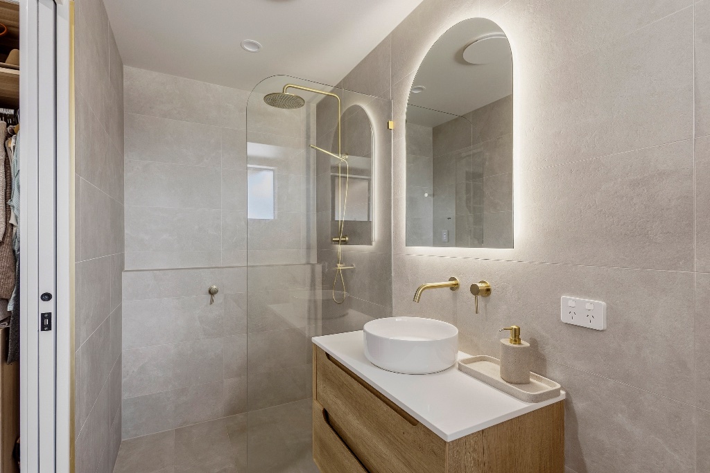 Tile Trends, Tweed Heads 2