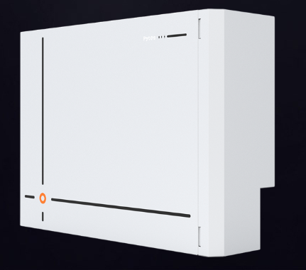 Batería de almacenamiento Pytes montada en pared, unidad blanca rectangular con indicador naranja