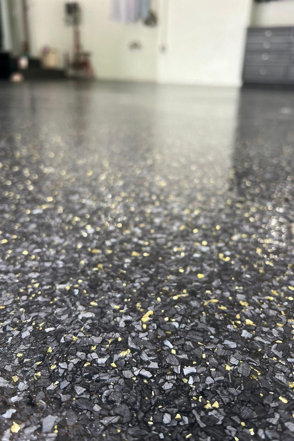 Suelo Flake Flake oscuro