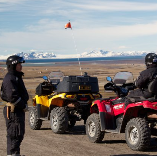 ATV Safari ใน Longyearbyen