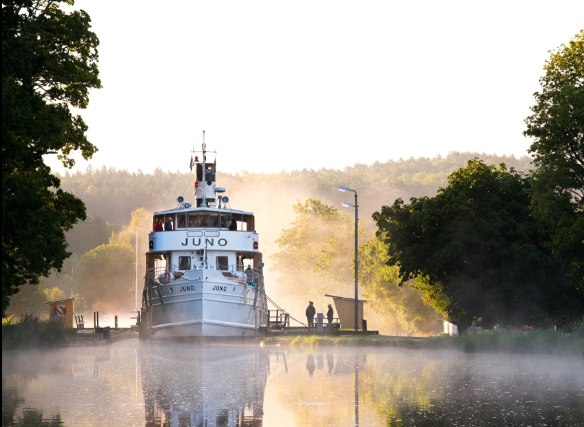 Göta Canal: The Classic Canal Cruise