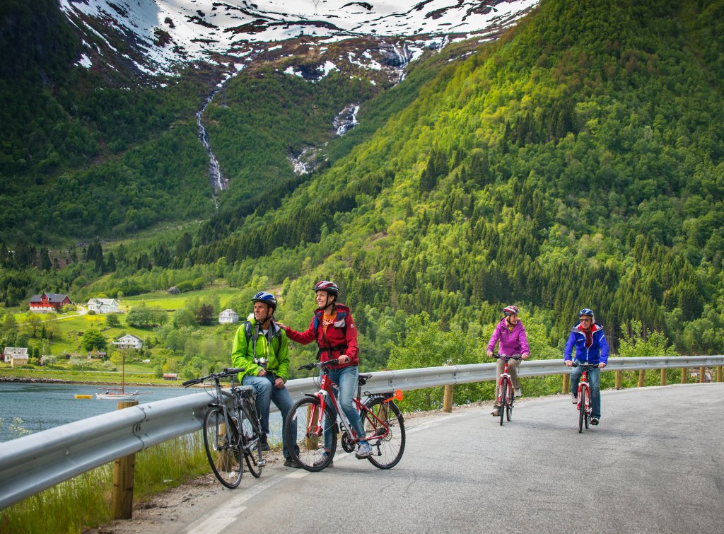 Norwegian Fjords & Glaciers