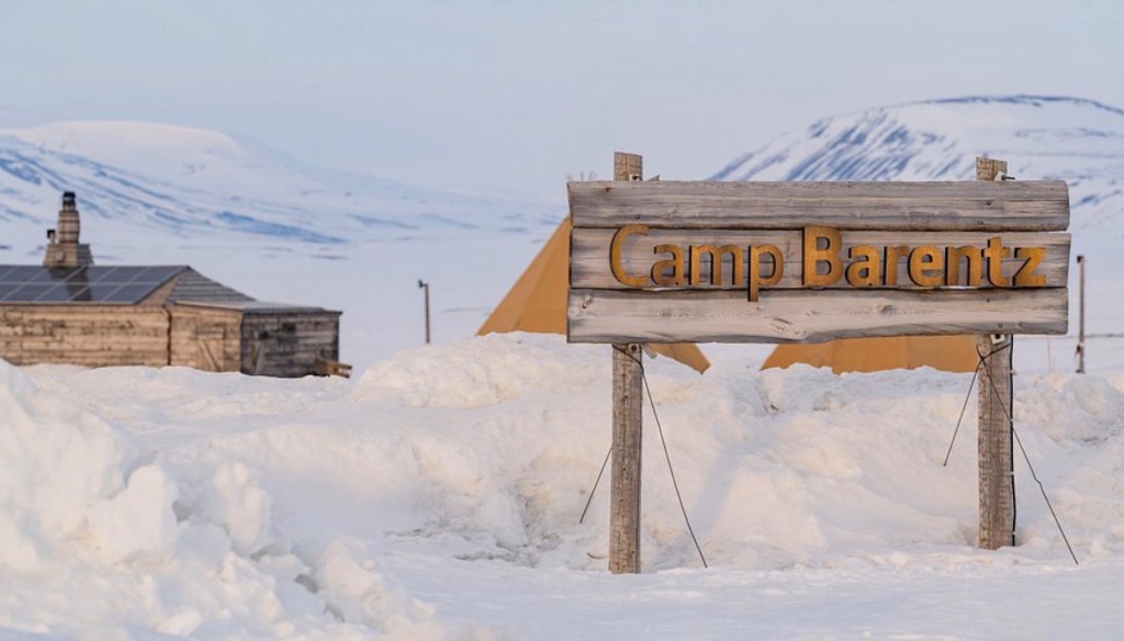 Camp Barentz, สวาลบาร์ด