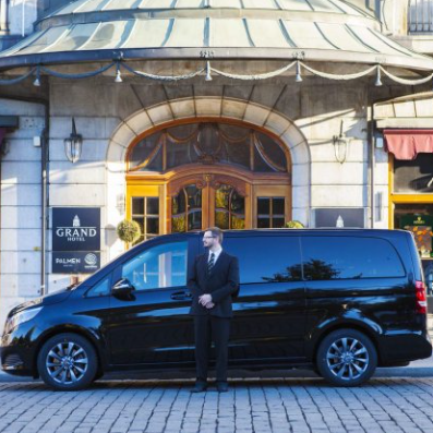 Private Minivan Airport Transfer Oslo