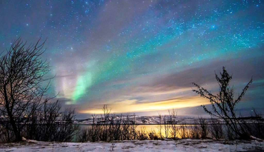Astronomy Voyage — Chasing the Northern Lights