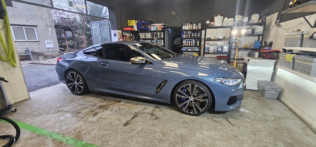 BMW coupe u detailing radionici