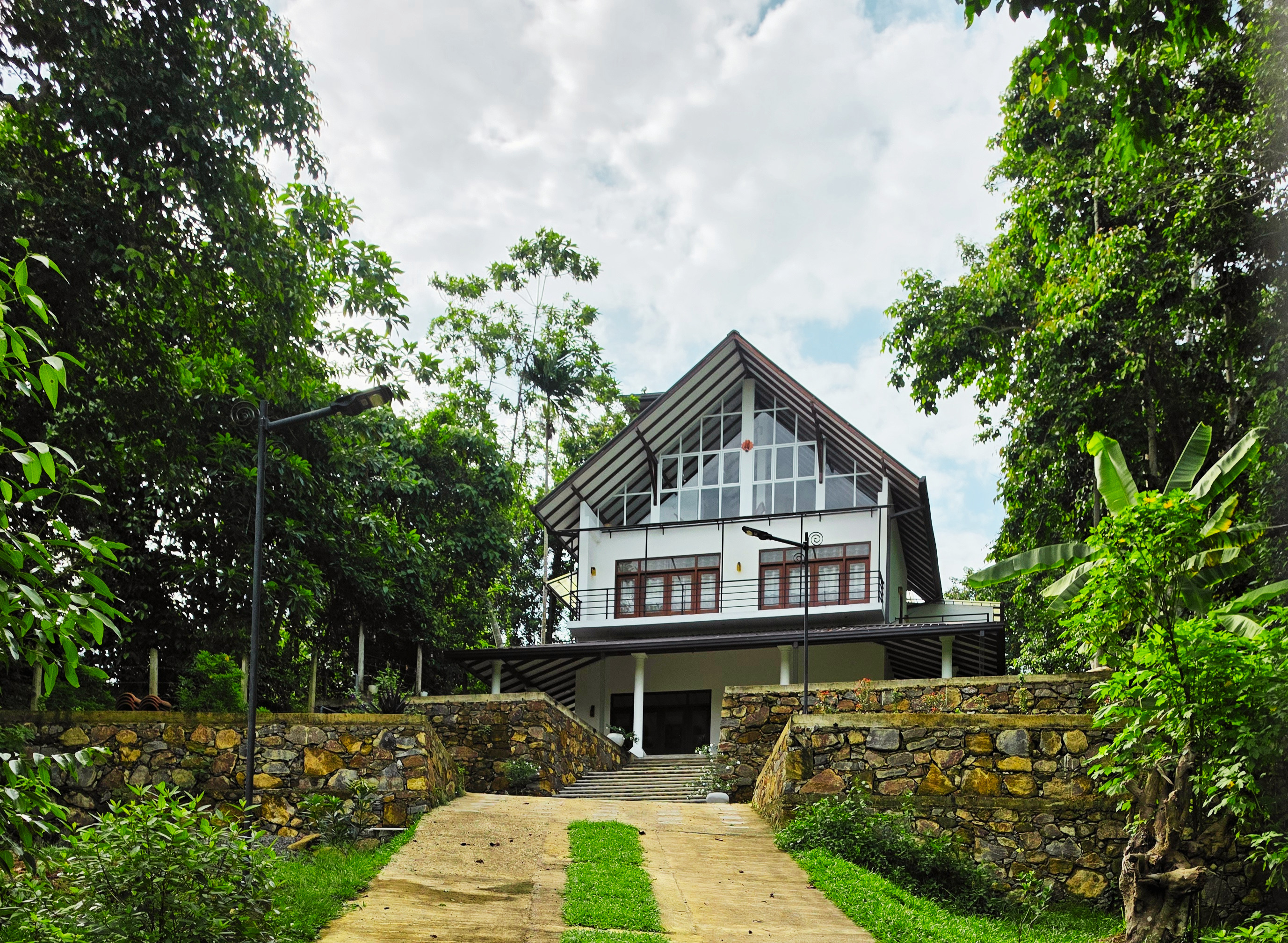 Cinnamon Hideout Estate
