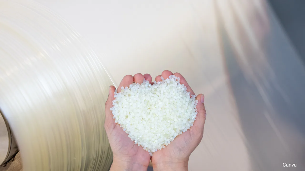 SoluNova resin pellets