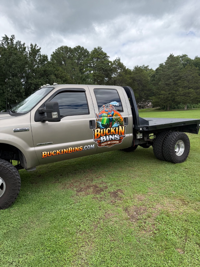 Buckin Bins truck