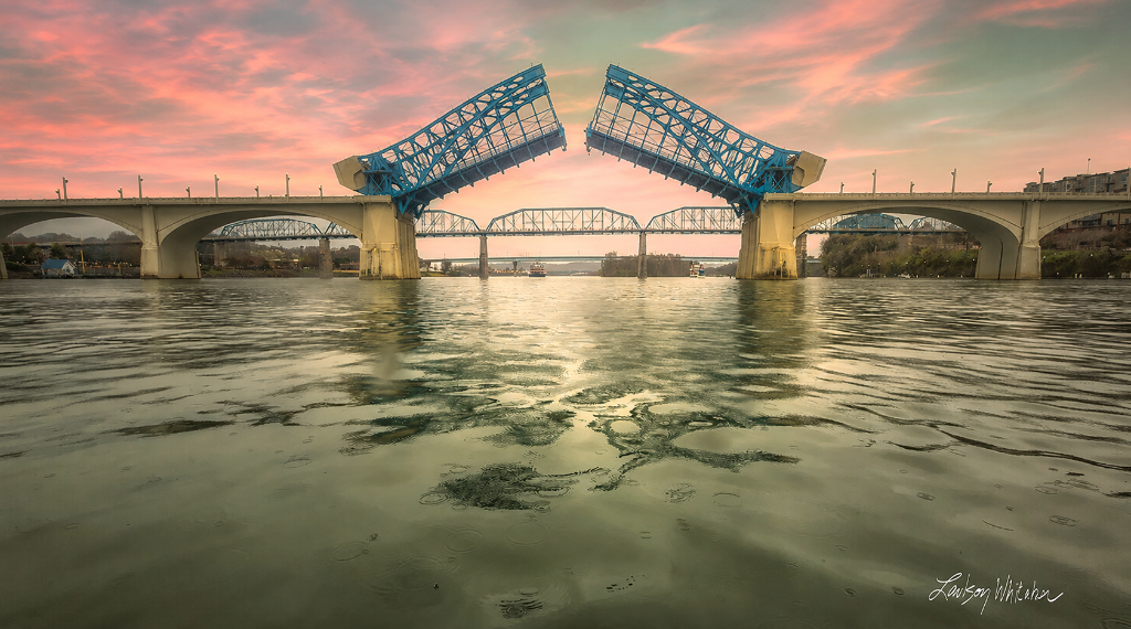Walnut Street Bridge, Chattanooga, TN in the open position