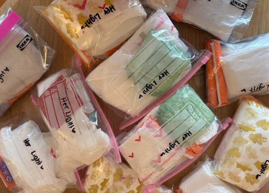 Her Light period kits donation