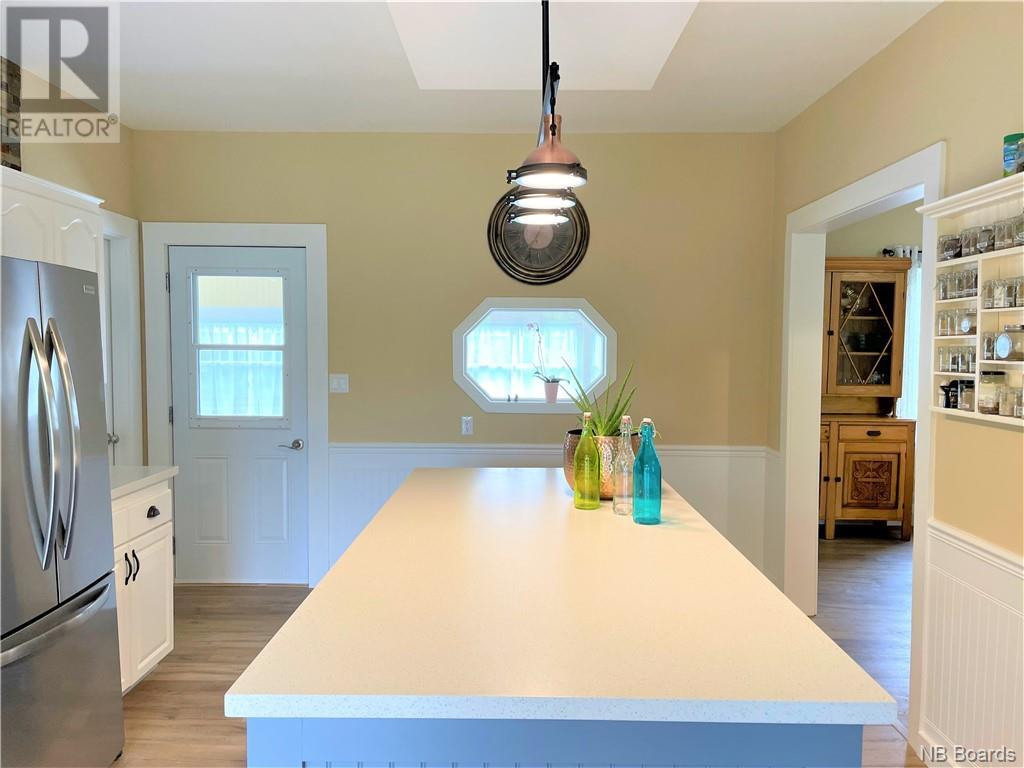 Kitchen island detail