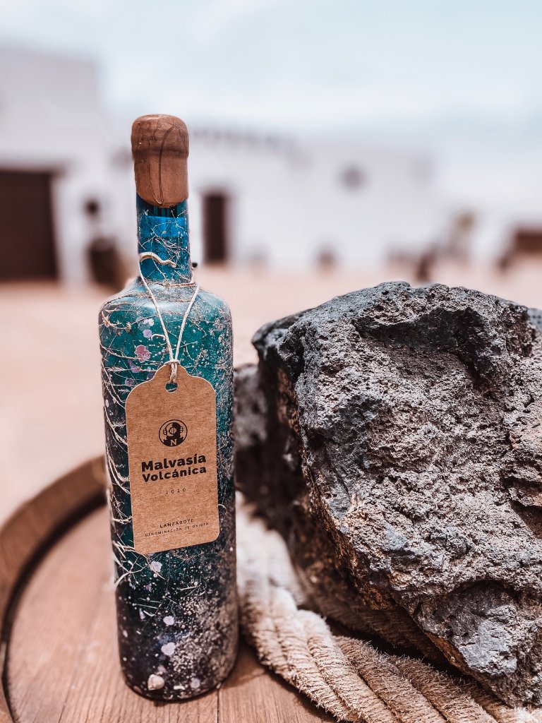 Nautilus Lanzarote - vino submarino 2