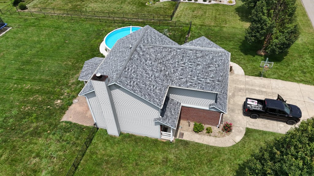 Finished Roof — Clean & Uniform