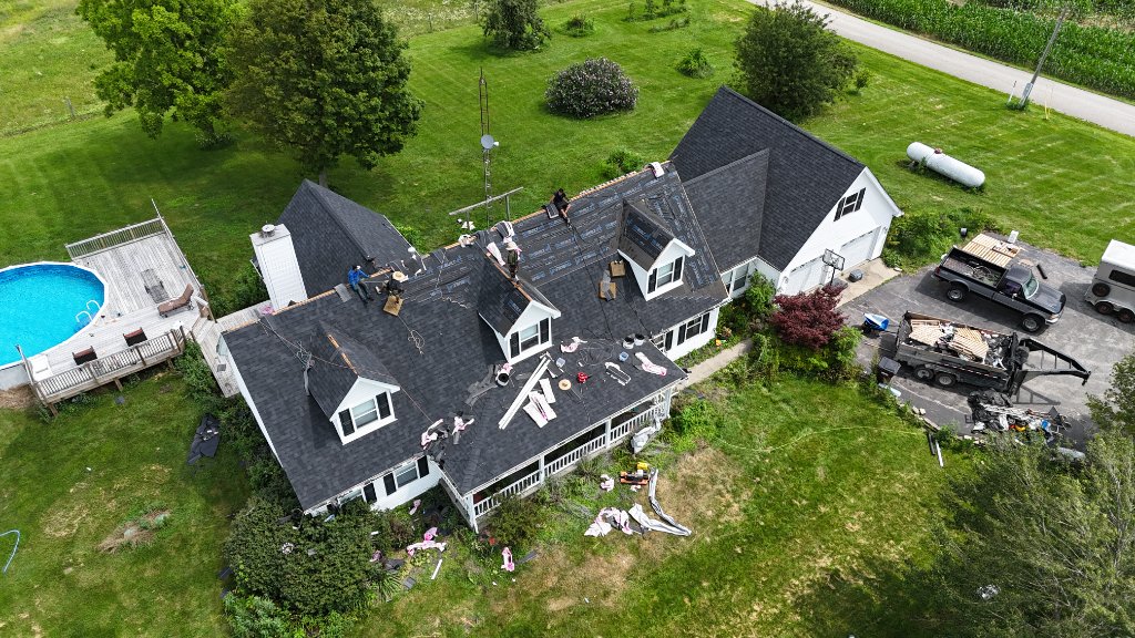 Underlayment & Ridge Work
