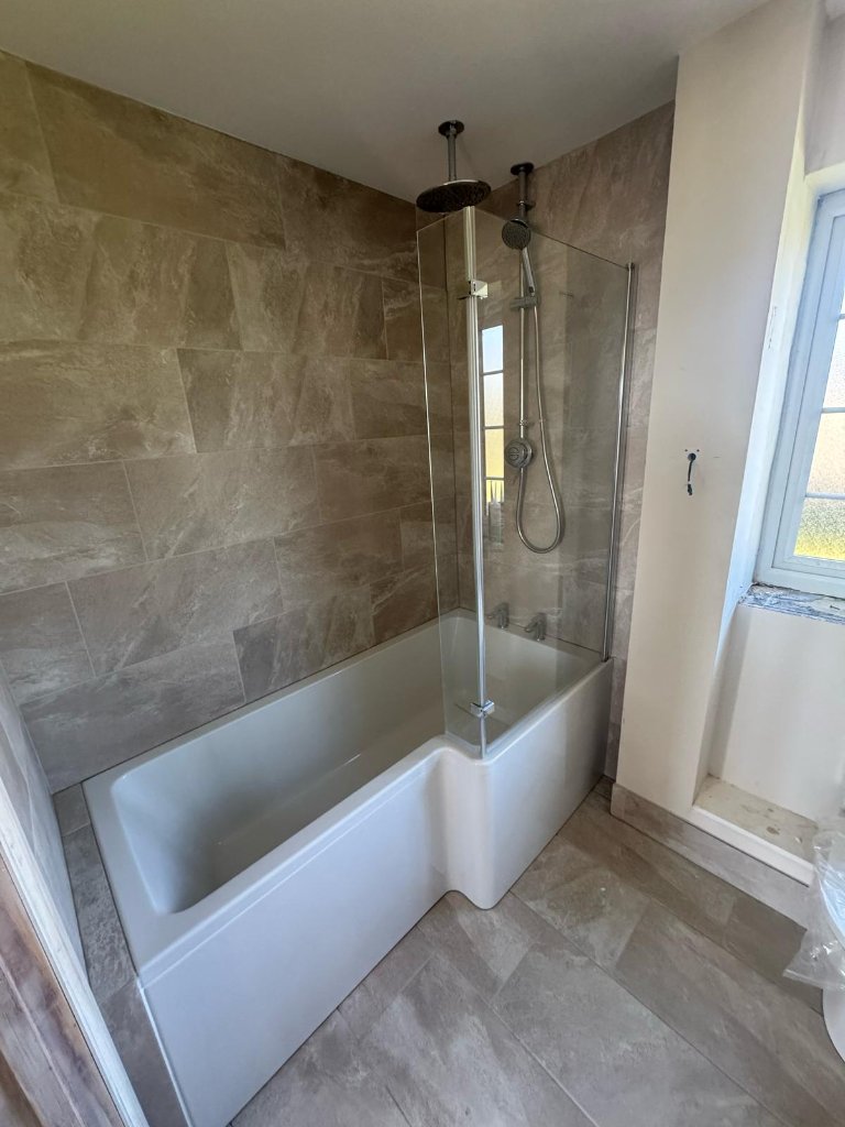 Buckingham Bathroom project by Curtis and Carder