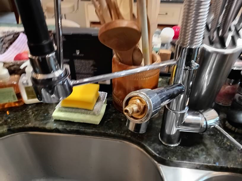 Kitchen Tap — New Internal Cartridge — Plumbing project by Curtis and Carder