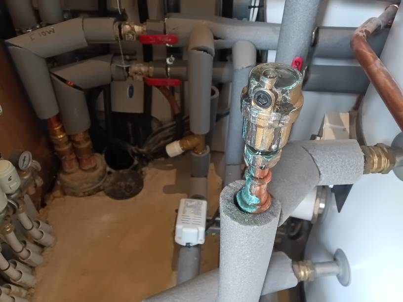 Heating Leak — Auto Air Vent Corrosion — Plumbing project by Curtis and Carder