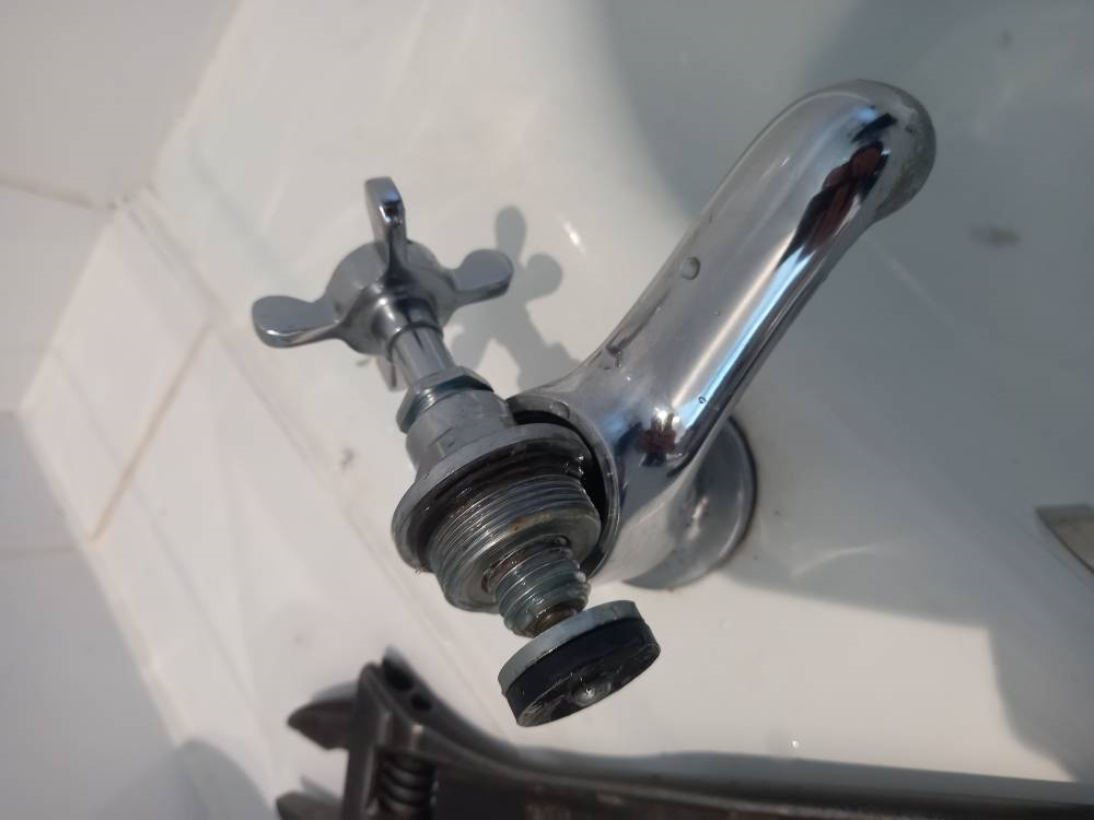 Taps Not Turning Off — Valve Stem Exposed — Plumbing project by Curtis and Carder