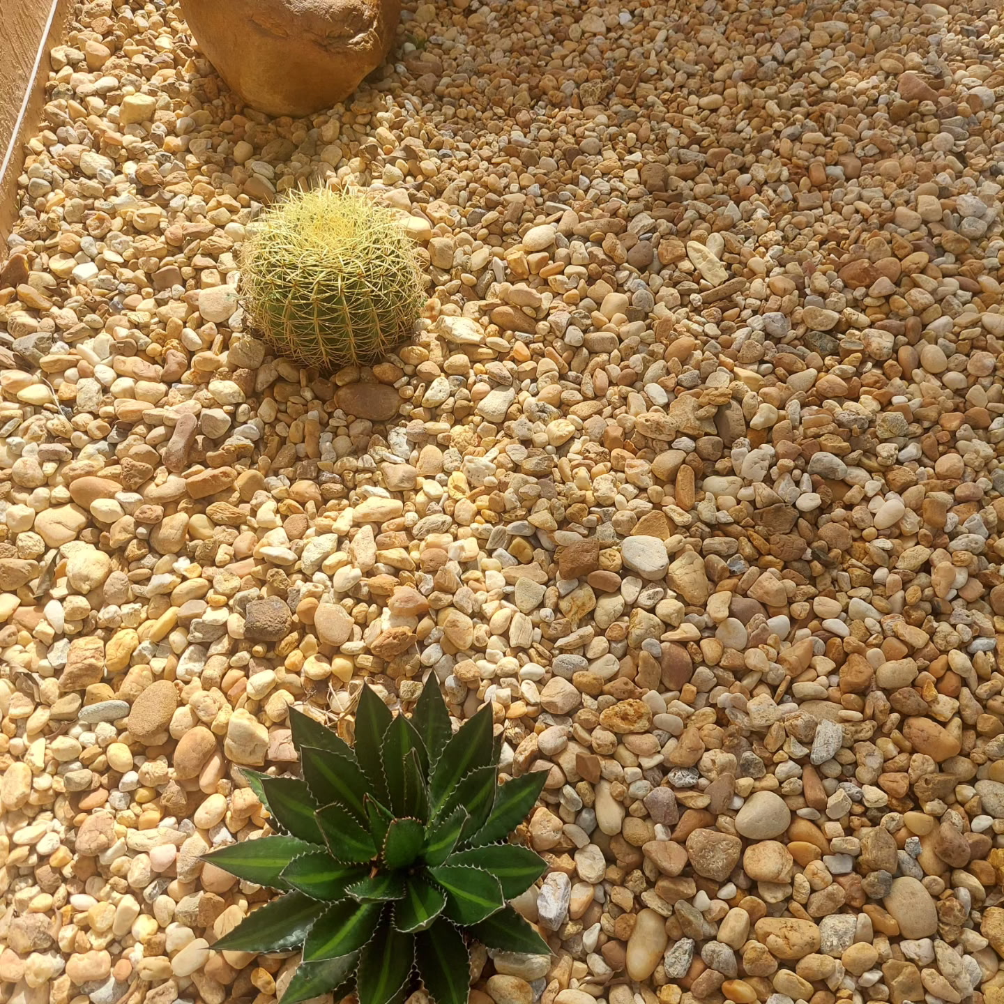 Mulch & Rock Installation