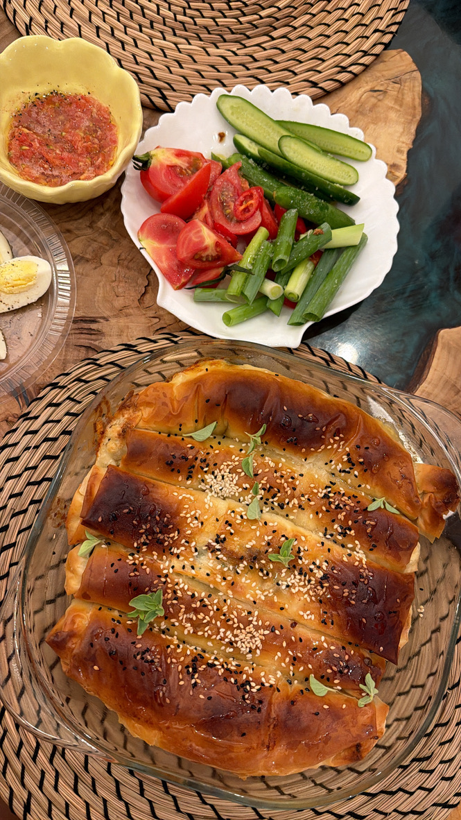 בורקס פילו במילוי גבינות וחמאה חומה — המתכון של מאי אוחיון
