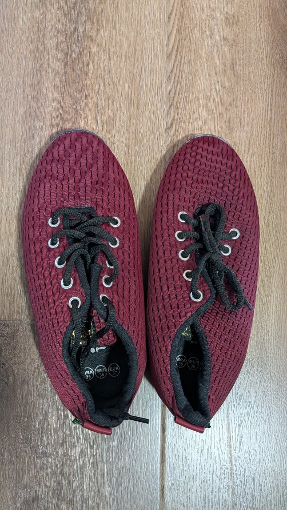 Taygra — Maroon Low-Top — view 1